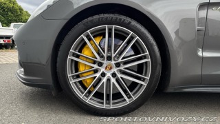Porsche Panamera Turbo S E-Hybrid Sport Tu 2018