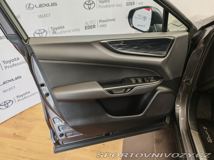 Lexus Ostatní modely NX 450h plus 450h+ Plug-in Hybrid EXEC 2024