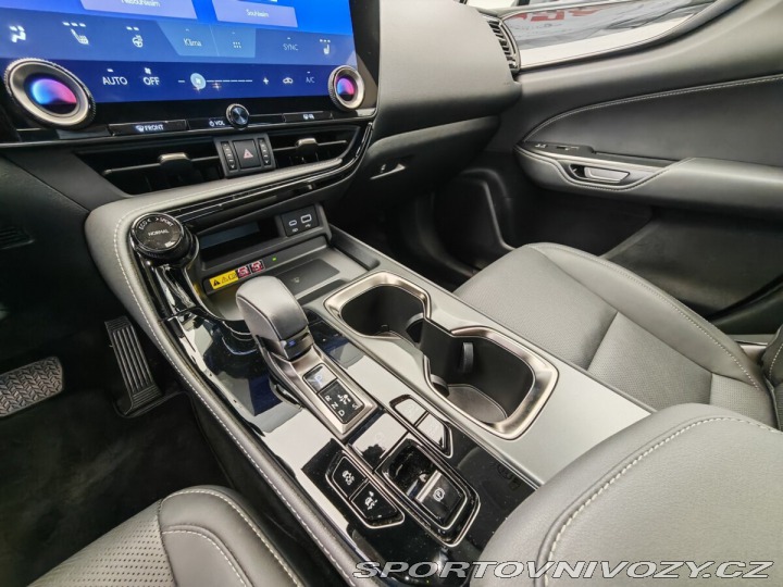 Lexus Ostatní modely NX 450h plus 450h+ Plug-in Hybrid EXEC 2024
