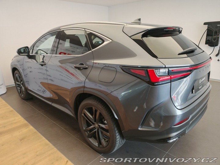 Lexus Ostatní modely NX 450h plus 450h+ Plug-in Hybrid EXEC 2024