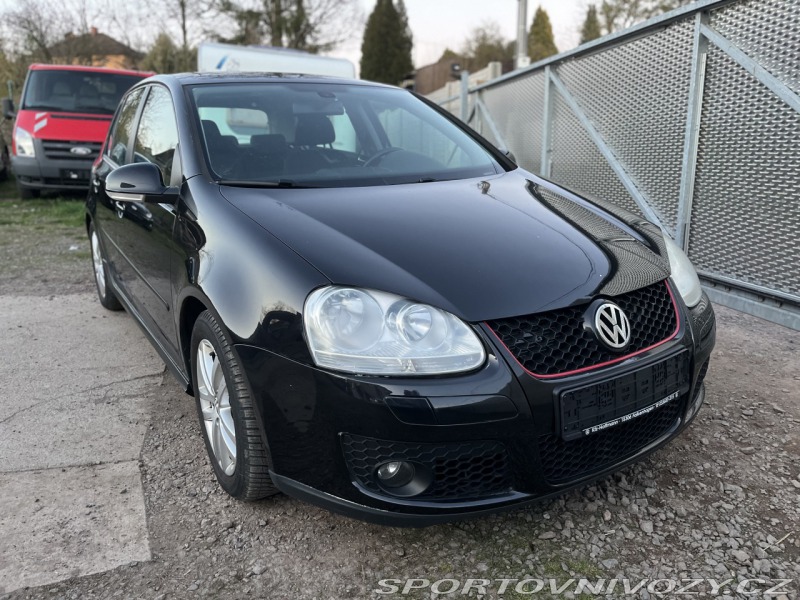 Volkswagen Golf V