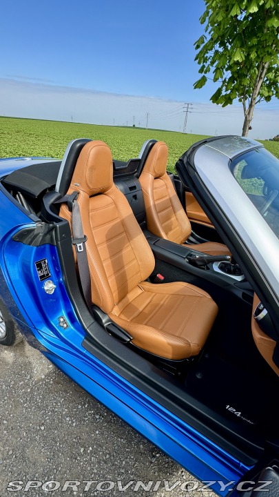 Fiat 124 Spider 1.4 Turbo LUSSO 2016