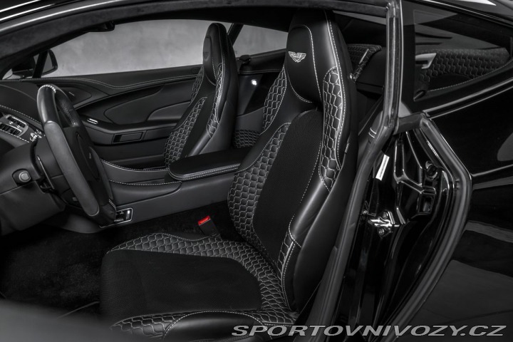 Aston Martin Vanquish 2013