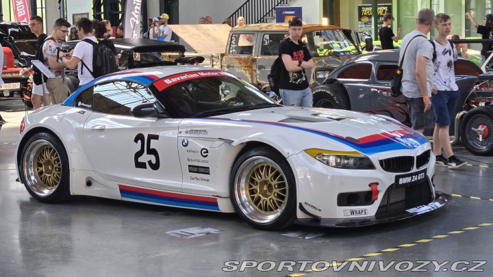 BMW Z4 GT3 2012