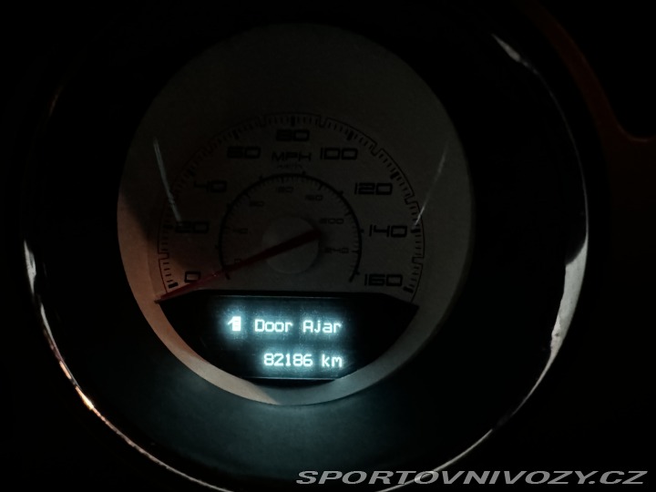 Dodge Challenger R/T 5.7 HEMI V8 MANUÁL 2011