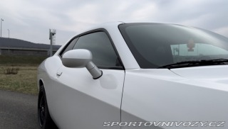 Dodge Challenger R/T 5.7 HEMI V8 MANUÁL 2011