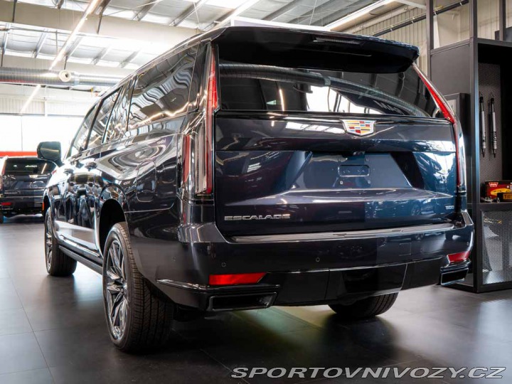Ostatní značky Ostatní modely Cadillac Escalade 6.2 ESV Sport Platinum NV 2024