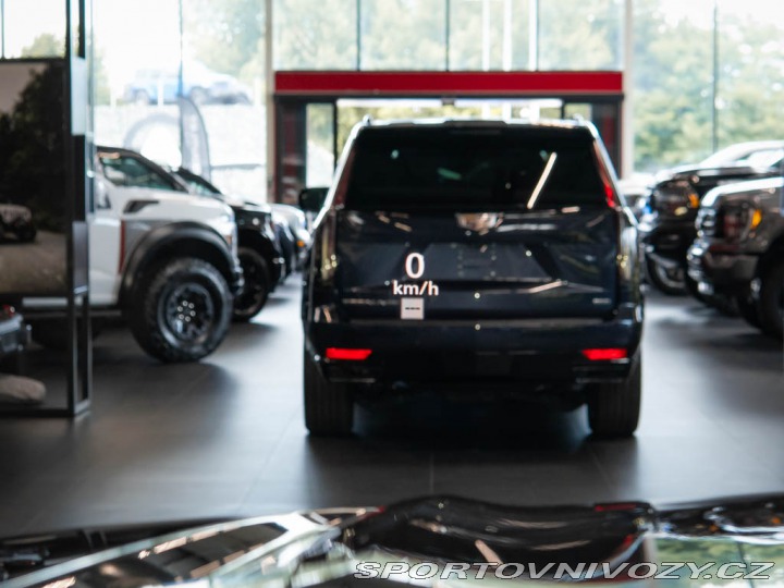 Ostatní značky Ostatní modely Cadillac Escalade 6.2 ESV Sport Platinum NV 2024