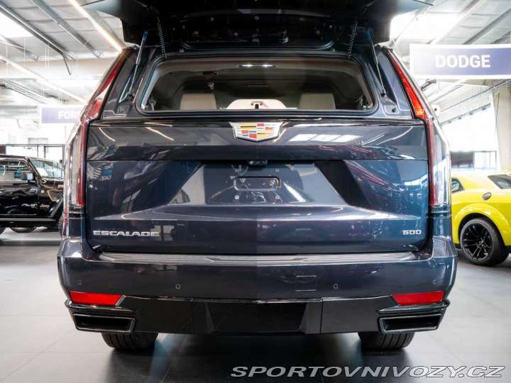 Ostatní značky Ostatní modely Cadillac Escalade 6.2 ESV Sport Platinum NV 2024