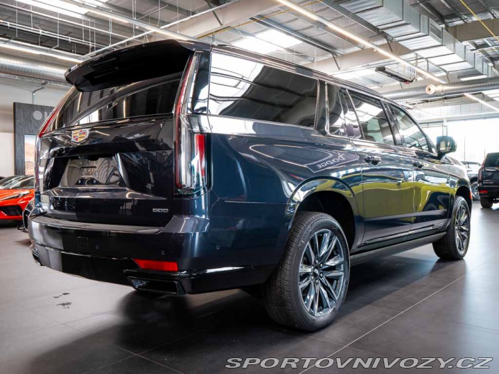 Ostatní značky Ostatní modely Cadillac Escalade 6.2 ESV Sport Platinum NV 2024