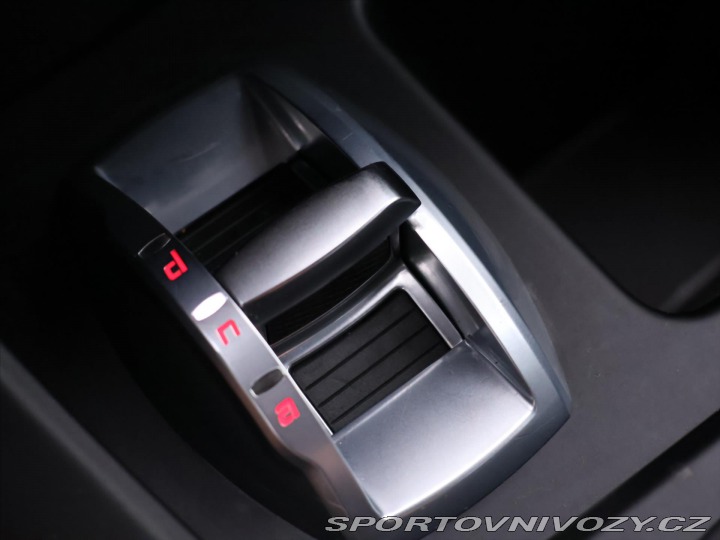 Alfa Romeo Giulietta 1,4 T 125kW Automat Kůže 2012