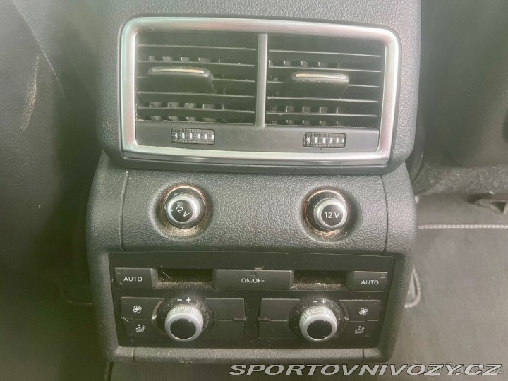 Audi Ostatní modely Q7 3,0 TDI S-line, odpočet 2015