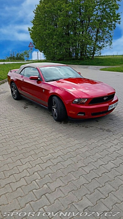 Ford Mustang 3,7 V6, 2011 2011