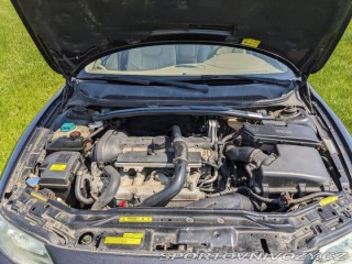 Volvo Ostatní modely XC70 2,5 2004