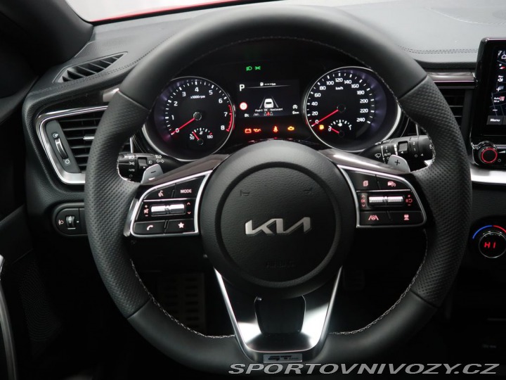 Kia ProCeed GT Line - K odběru IHNED 2025