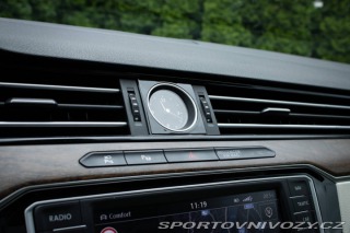 Volkswagen Ostatní modely Passat Variant Variant  2.0 TDI 176kw 4M 2015