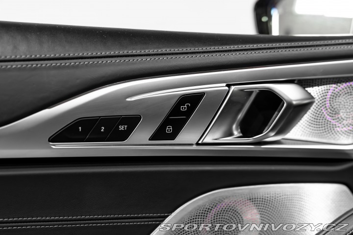 BMW 8 M840i (Odpočet DPH) 2021
