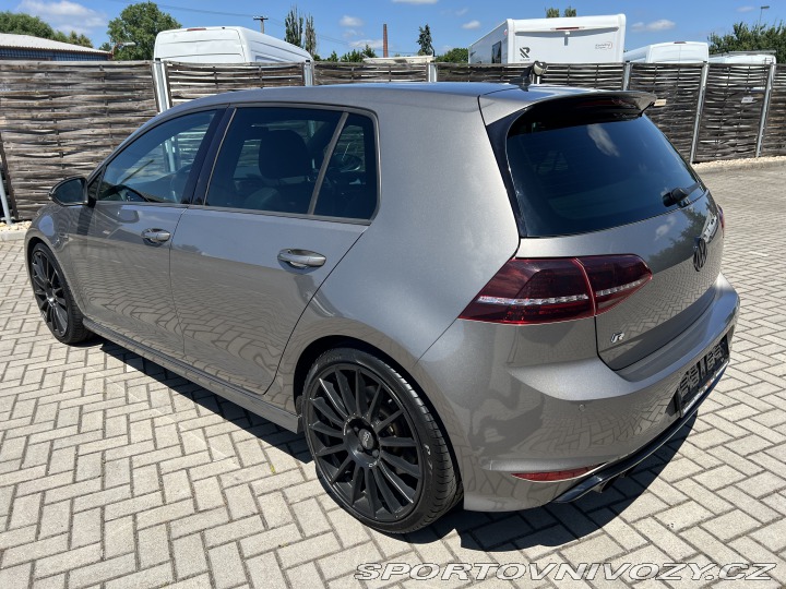 Volkswagen Golf R 4Motion 221kw manuál 2014