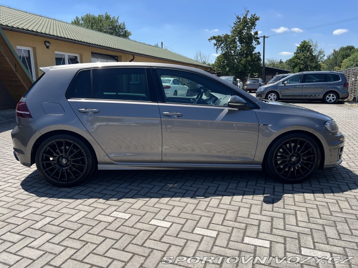 Volkswagen Golf R 4Motion 221kw manuál 2014