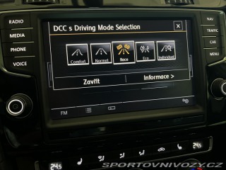 Volkswagen Golf R 4Motion 221kw manuál 2014