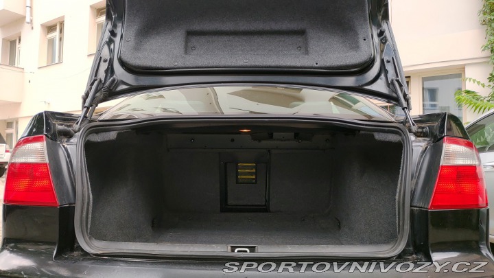 Saab 9-5 2.0T Hirsch 210PS,nováSTK 2003