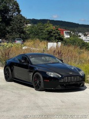 Aston Martin Vantage Aston Martin V8 Vantage 2012