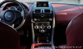 Aston Martin Vantage Aston Martin V8 Vantage 2012