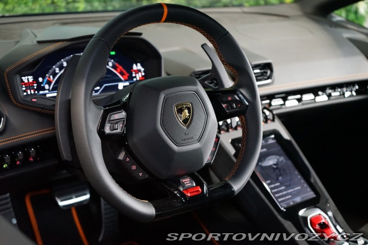 Lamborghini Huracán TECNICA*5.2L V10*RWD*LIFT 2024