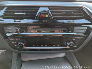 BMW 5 540i xDrive Mpaket 400PS 2018
