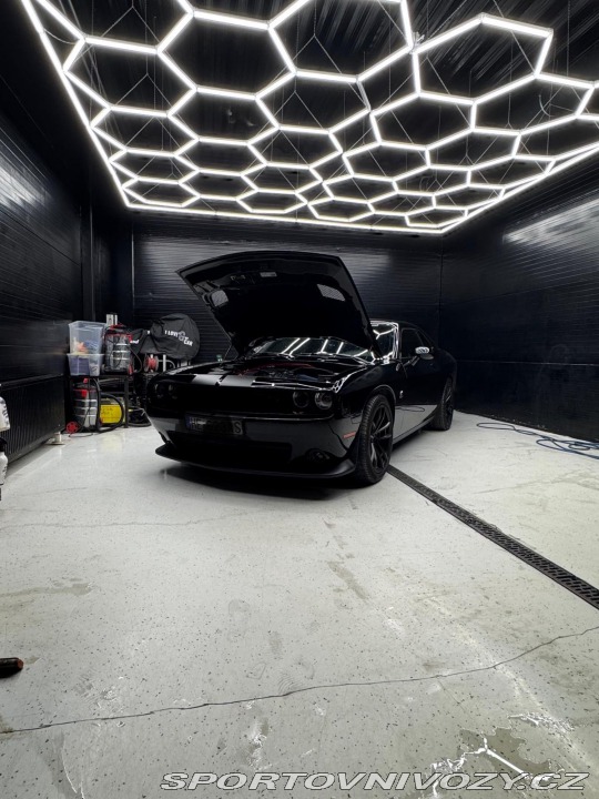 Dodge Challenger 2020