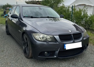 BMW 3 330i