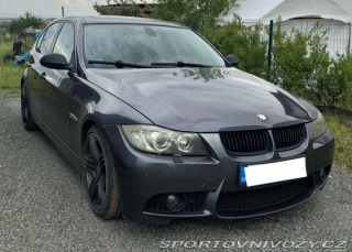 BMW 3 330i 2005