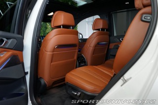 BMW X7 M60i*ZÁRUKA*MERINO*PANO*T 2023