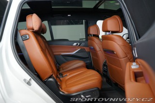 BMW X7 M60i*ZÁRUKA*MERINO*PANO*T 2023