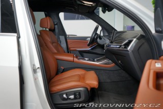 BMW X7 M60i*ZÁRUKA*MERINO*PANO*T 2023