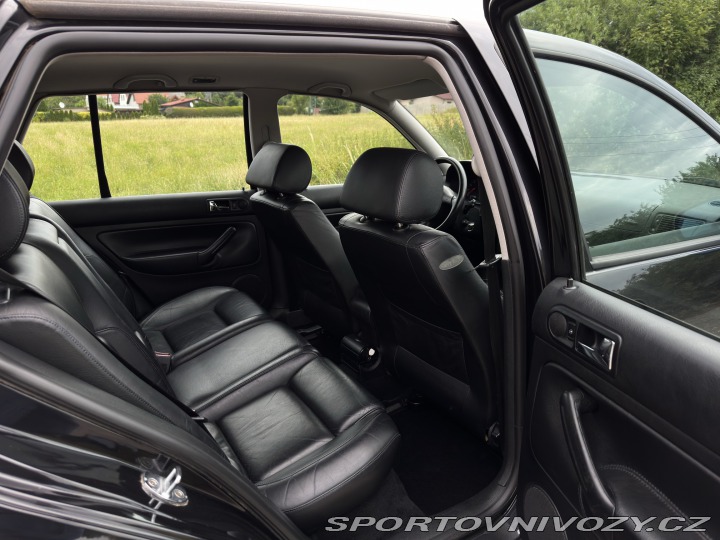 Volkswagen Golf 2.3 V5 125kW 4Motion 6man 2001