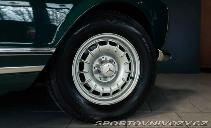 Mercedes-Benz SL 280 Pagoda 1970