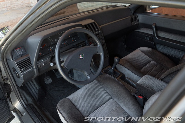 Alfa Romeo Ostatní modely 164 2.0 TWIN SPARK 1991