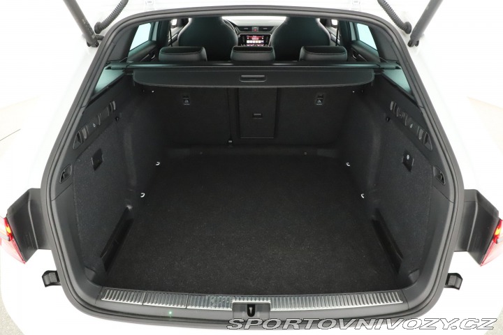 Škoda Superb Sportline 2.0 TSI 2024