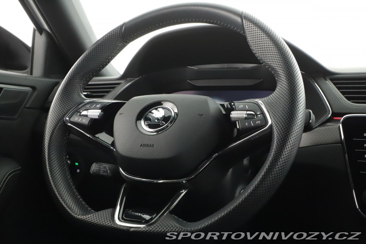 Škoda Superb Sportline 2.0 TSI 2024