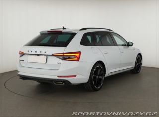 Škoda Superb Sportline 2.0 TSI 2024