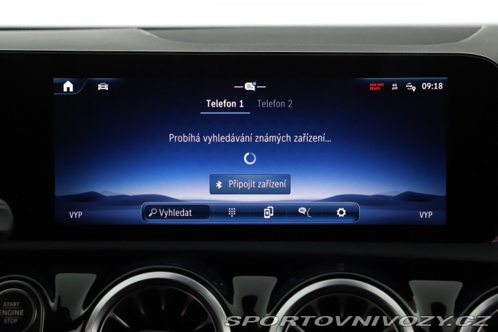 Mercedes-Benz A AMG Line A 180 2024