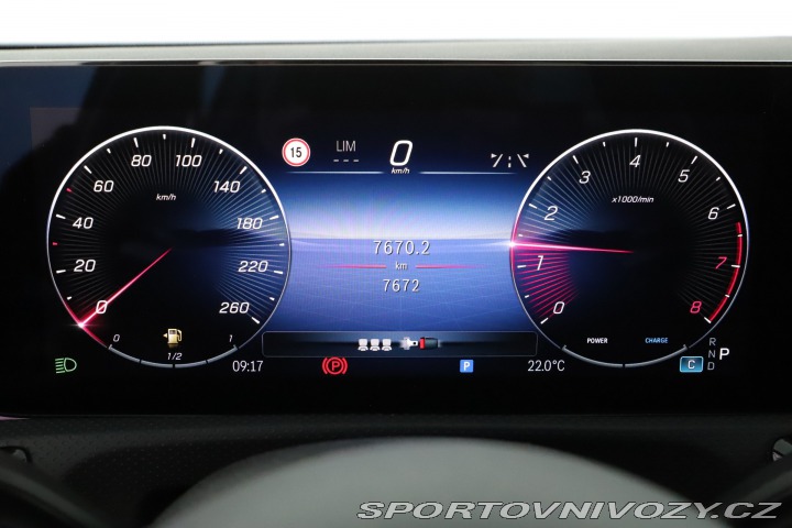 Mercedes-Benz A AMG Line A 180 2024