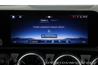 Mercedes-Benz A AMG Line A 180 2024