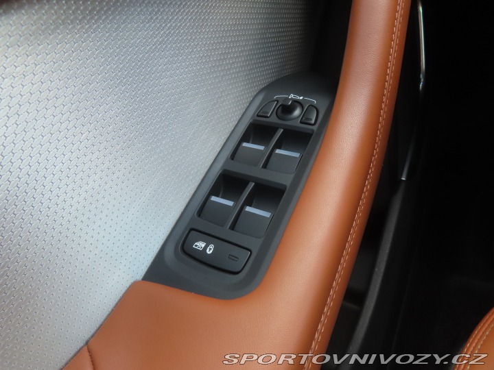 Jaguar I-Pace EV400 2021