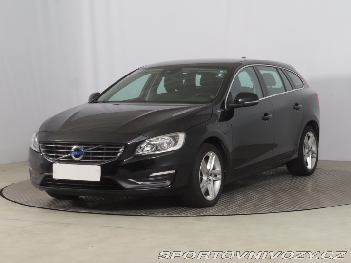 Volvo V60 D6 Plug-in Hybrid 2015