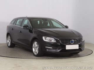 Volvo V60 D6 Plug-in Hybrid 2015