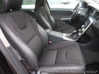 Volvo V60 D6 Plug-in Hybrid 2015
