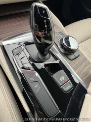 BMW 5 4,4   550i 2017 M / xDriv 2017