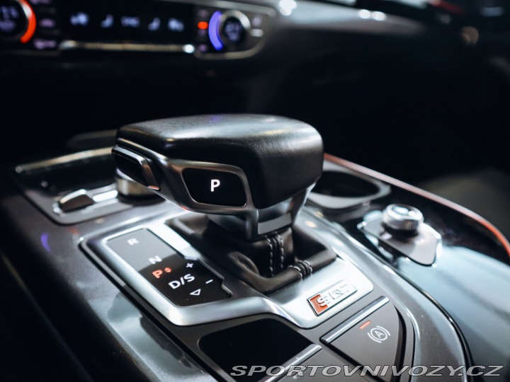 Audi SQ7 4.0TDI Quattro, 320 kW 2018